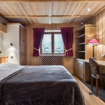 Appartement Au Coeur De Avec Terrasse, Cheminee, 3 Chambres, Wifi Et Linge Inclus - Fr-1-453-311 Megève
